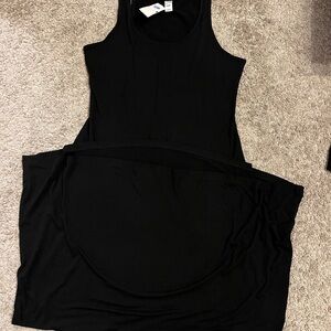 Elegant Black Sleeveless Dress
